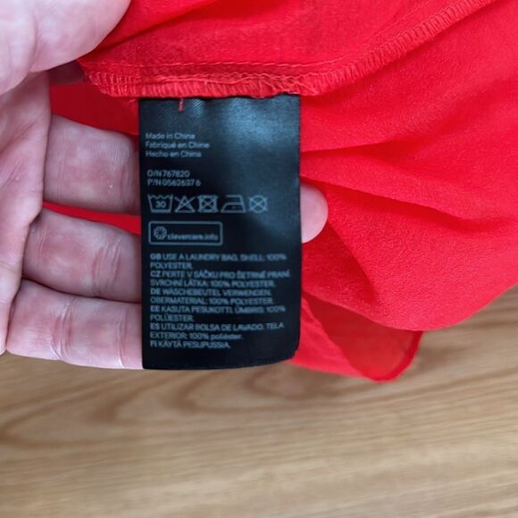 H&M Women's Frilled crêpe Ruffle Blouse Red 6 Long Sleeve Sheer Holiday Trendy - Picture 7 of 7